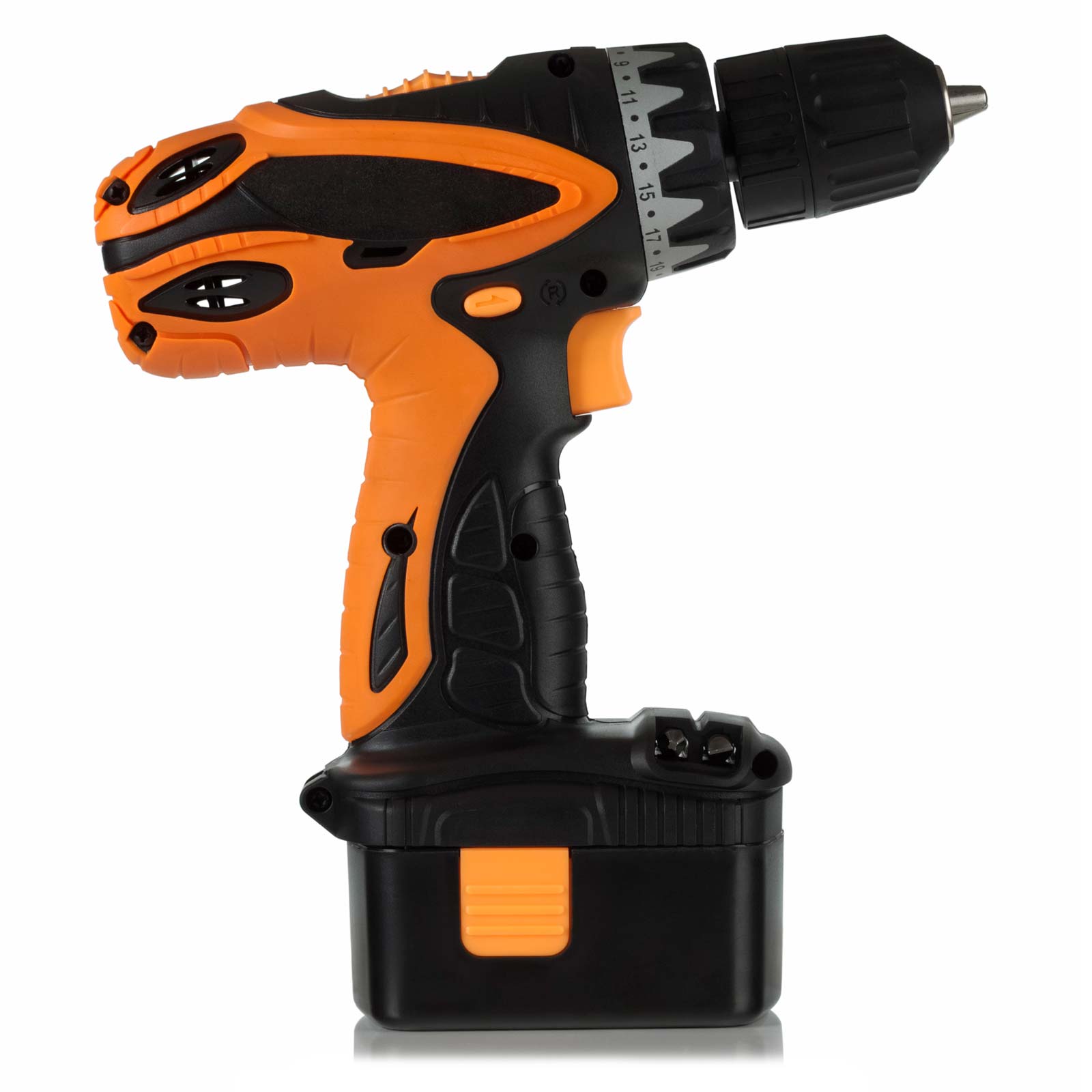 Fuel-fired drywall screwdriver